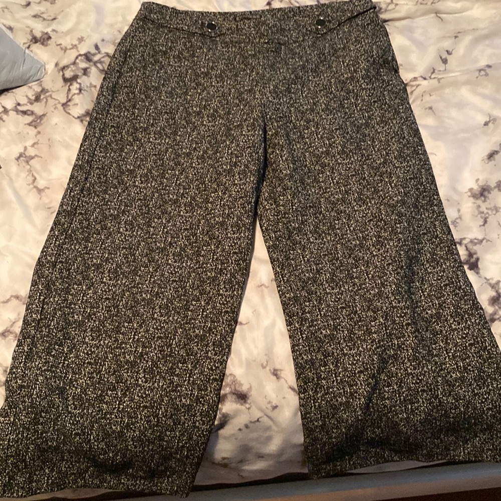 Express pants with size zipper
